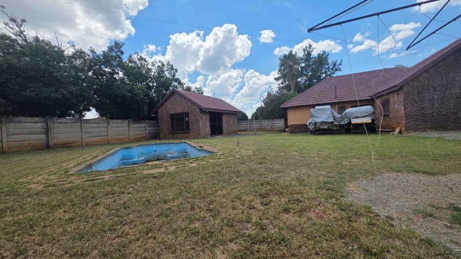 3 Bedroom Property for Sale in Stilfontein Ext 3 North West